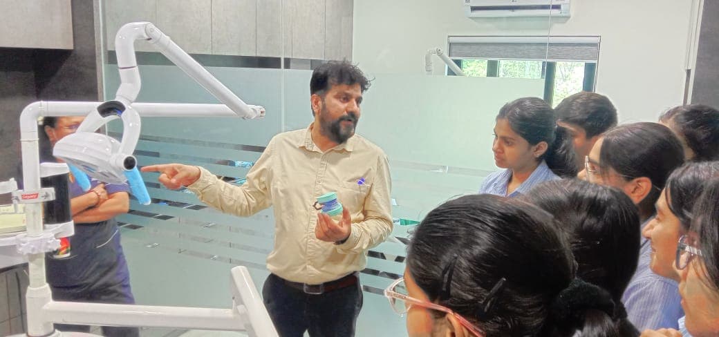 HEALTHCARE Image 2